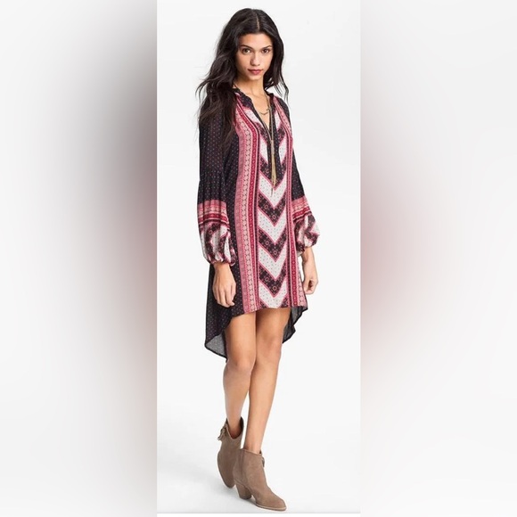 Free People
Peacemaker High Low Long Sleeve
Dress (S) - Picture 2 of 11
